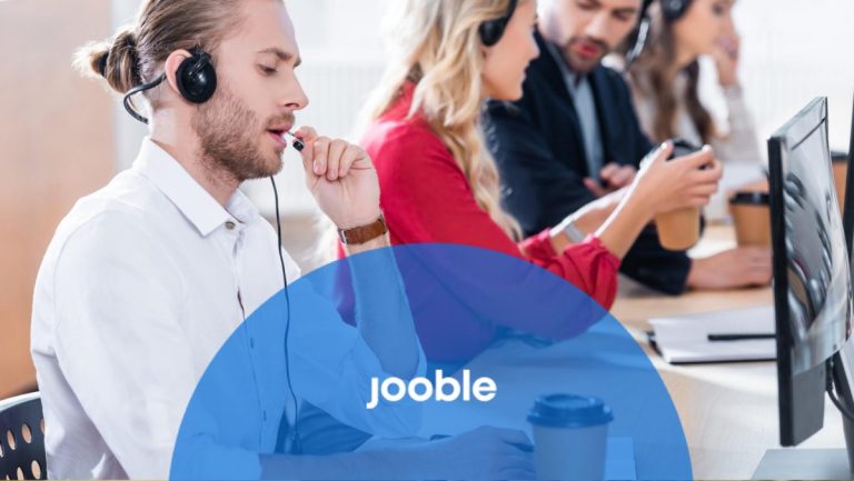 Avantaje și dezavantaje ale muncii într-un call-center